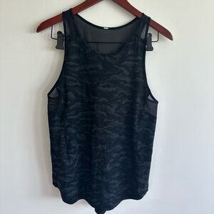 NWOT Lululemon camo tank